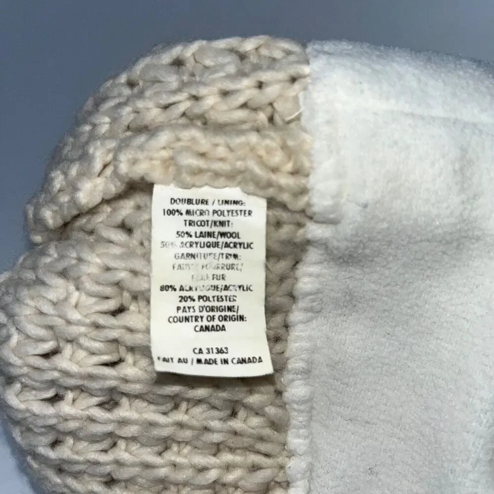 Unbranded Canadian Wool Blend Knit Cream Beanie with Poof